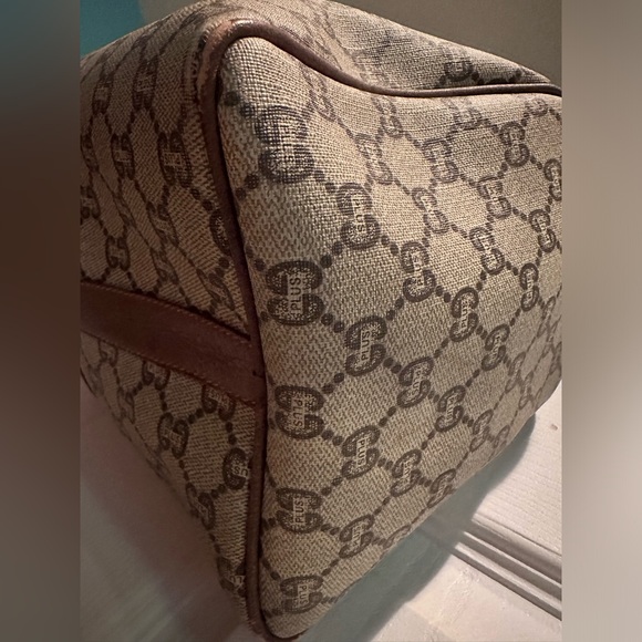 Gucci Plus - Picture 6 of 11